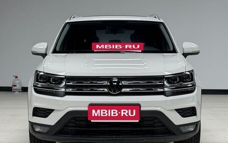 Volkswagen Tharu, 2022 год, 1 870 000 рублей, 2 фотография