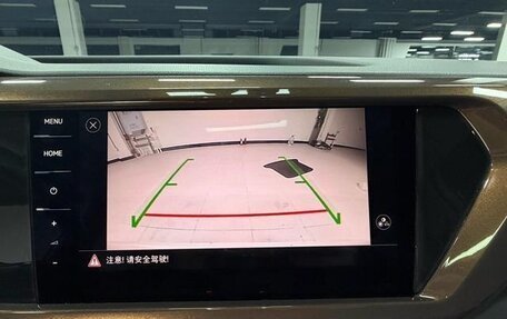 Volkswagen Tharu, 2022 год, 1 870 000 рублей, 12 фотография