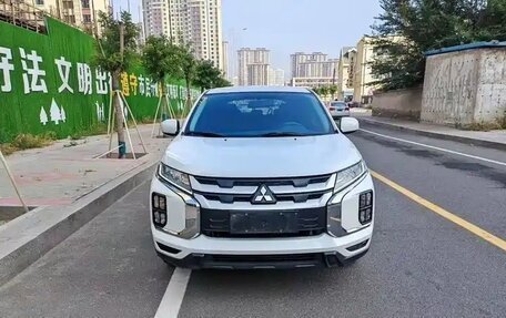 Mitsubishi ASX I рестайлинг, 2021 год, 1 350 000 рублей, 2 фотография