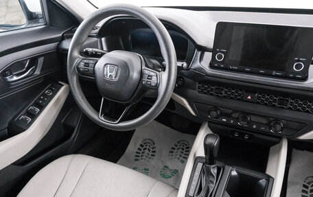 Honda Accord, 2023 год, 2 529 000 рублей, 8 фотография