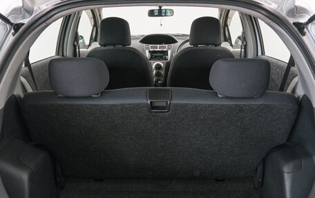 Toyota Vitz, 2009 год, 589 000 рублей, 20 фотография