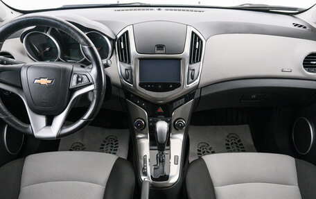 Chevrolet Cruze II, 2014 год, 929 000 рублей, 9 фотография