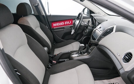 Chevrolet Cruze II, 2014 год, 929 000 рублей, 12 фотография