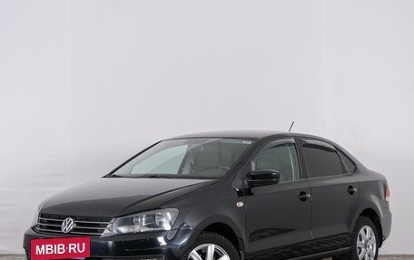 Volkswagen Polo VI (EU Market), 2015 год, 939 000 рублей, 2 фотография