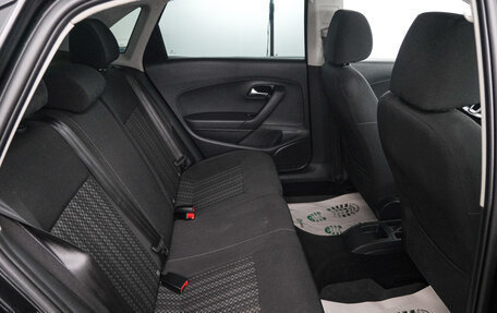 Volkswagen Polo VI (EU Market), 2015 год, 939 000 рублей, 19 фотография