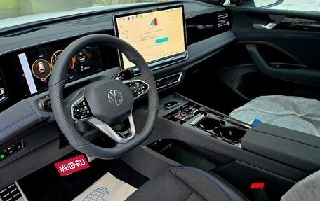 Volkswagen Tiguan, 2025 год, 4 790 000 рублей, 9 фотография