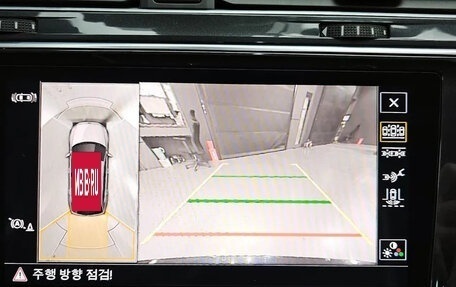 Volkswagen Tiguan II, 2022 год, 2 390 500 рублей, 11 фотография