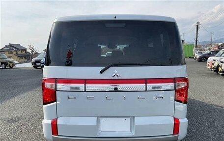 Mitsubishi Delica D:5 I, 2022 год, 2 692 000 рублей, 6 фотография
