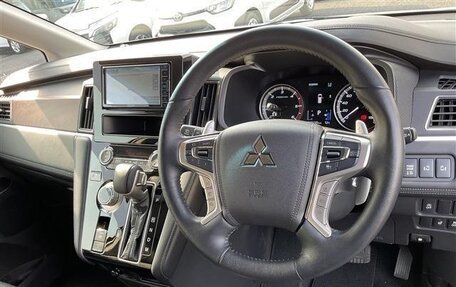 Mitsubishi Delica D:5 I, 2022 год, 2 692 000 рублей, 12 фотография