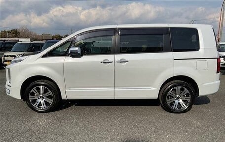 Mitsubishi Delica D:5 I, 2022 год, 2 692 000 рублей, 8 фотография