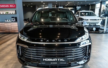 CheryExeed TXL, 2024 год, 4 200 000 рублей, 6 фотография