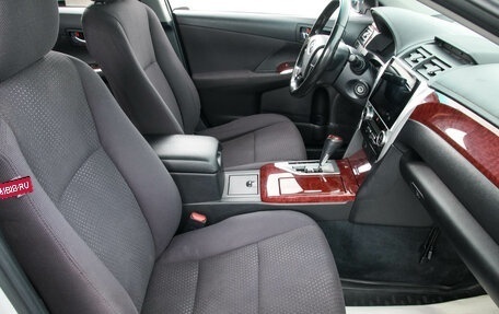 Toyota Camry, 2011 год, 1 639 000 рублей, 22 фотография