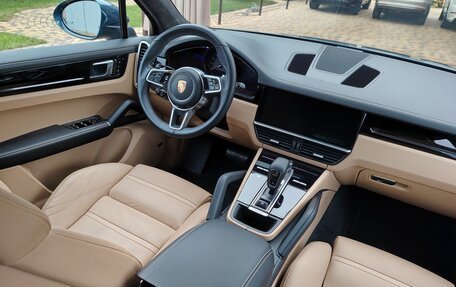 Porsche Cayenne III, 2018 год, 8 950 000 рублей, 24 фотография