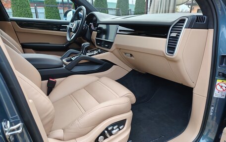 Porsche Cayenne III, 2018 год, 8 950 000 рублей, 25 фотография