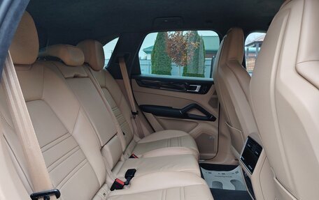 Porsche Cayenne III, 2018 год, 8 950 000 рублей, 29 фотография