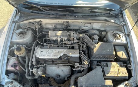 Hyundai Accent II, 2004 год, 290 000 рублей, 13 фотография