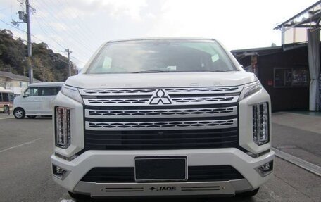 Mitsubishi Delica D:5 I, 2022 год, 2 512 000 рублей, 2 фотография