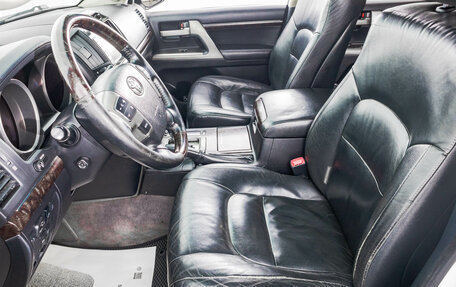 Toyota Land Cruiser 200, 2011 год, 3 189 000 рублей, 10 фотография