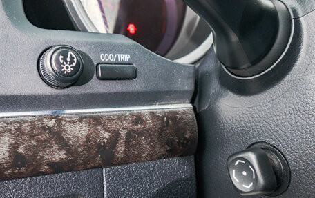 Toyota Land Cruiser 200, 2011 год, 3 189 000 рублей, 15 фотография