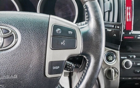 Toyota Land Cruiser 200, 2011 год, 3 189 000 рублей, 18 фотография