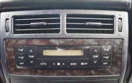 Toyota Land Cruiser 200, 2011 год, 3 189 000 рублей, 27 фотография