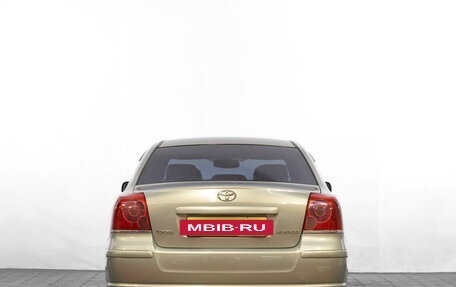 Toyota Avensis III рестайлинг, 2003 год, 689 000 рублей, 4 фотография
