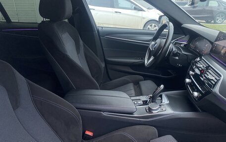 BMW 5 серия, 2021 год, 4 500 000 рублей, 13 фотография