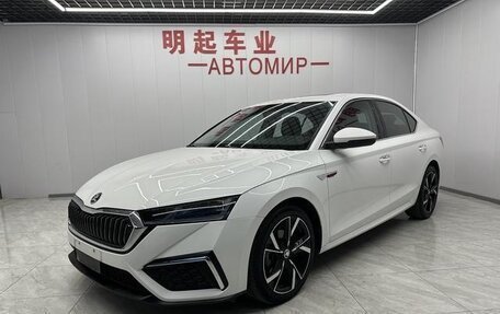 Skoda Octavia IV, 2022 год, 1 650 700 рублей, 1 фотография