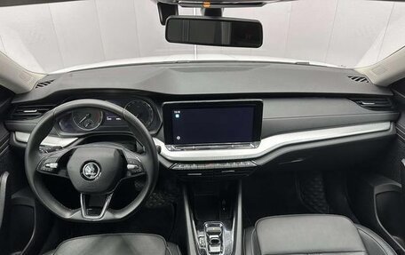 Skoda Octavia IV, 2022 год, 1 650 700 рублей, 8 фотография