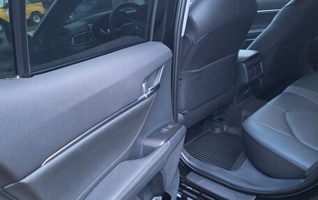 Toyota Camry, 2021 год, 4 300 000 рублей, 5 фотография