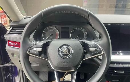 Skoda Octavia IV, 2021 год, 1 760 000 рублей, 12 фотография