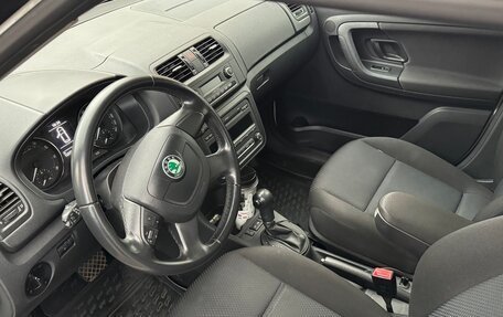 Skoda Fabia II, 2011 год, 800 000 рублей, 3 фотография