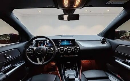 Mercedes-Benz GLA, 2021 год, 2 280 000 рублей, 13 фотография