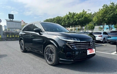 Nissan Pathfinder, 2024 год, 5 300 000 рублей, 2 фотография