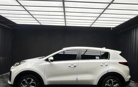 KIA Sportage IV рестайлинг, 2021 год, 1 880 000 рублей, 4 фотография