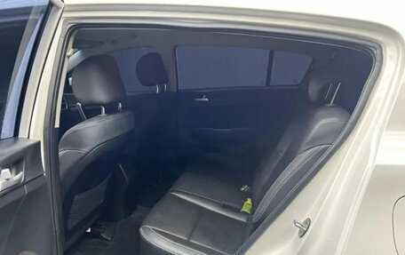 KIA Sportage IV рестайлинг, 2021 год, 1 880 000 рублей, 6 фотография