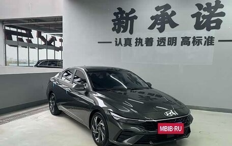 Hyundai Elantra, 2025 год, 1 980 000 рублей, 2 фотография