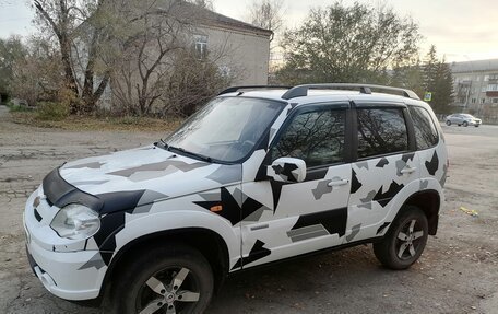 Chevrolet Niva I рестайлинг, 2010 год, 320 000 рублей, 4 фотография