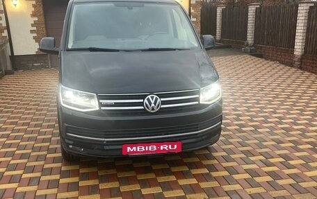 Volkswagen Multivan T6 рестайлинг, 2018 год, 4 100 000 рублей, 10 фотография