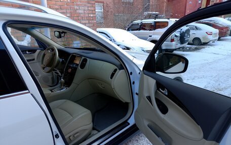 Infiniti QX50 I рестайлинг, 2014 год, 1 900 000 рублей, 5 фотография