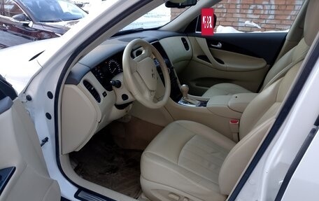 Infiniti QX50 I рестайлинг, 2014 год, 1 900 000 рублей, 4 фотография