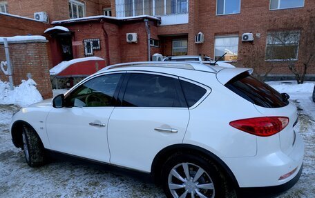 Infiniti QX50 I рестайлинг, 2014 год, 1 900 000 рублей, 16 фотография