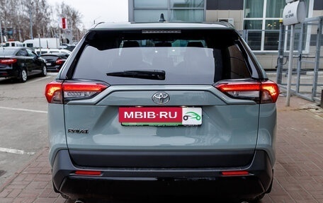 Toyota RAV4, 2019 год, 3 038 000 рублей, 4 фотография