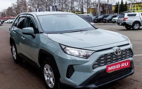Toyota RAV4, 2019 год, 3 038 000 рублей, 7 фотография