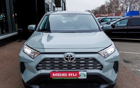 Toyota RAV4, 2019 год, 3 038 000 рублей, 8 фотография