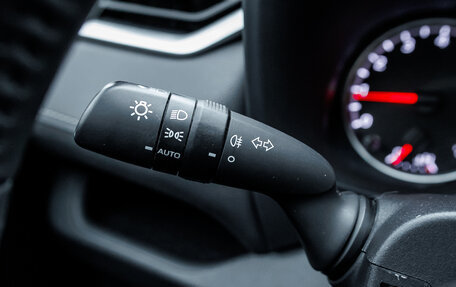 Toyota RAV4, 2019 год, 3 038 000 рублей, 19 фотография