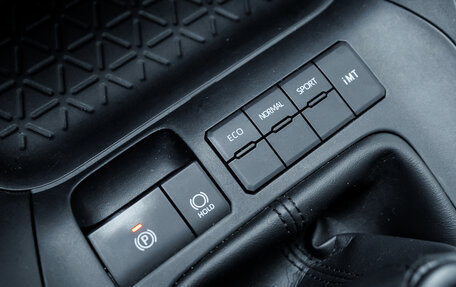 Toyota RAV4, 2019 год, 3 038 000 рублей, 25 фотография