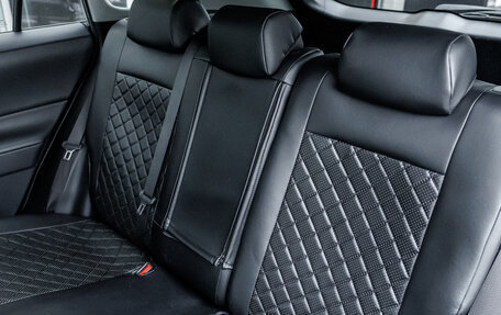 Toyota RAV4, 2019 год, 3 038 000 рублей, 28 фотография