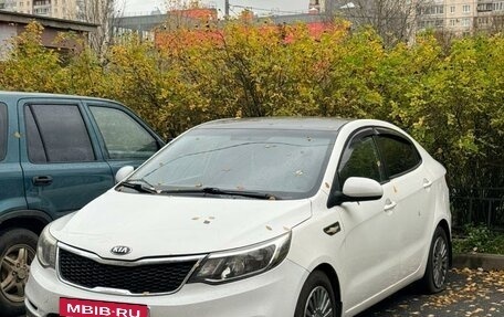 KIA Rio III рестайлинг, 2016 год, 600 000 рублей, 3 фотография