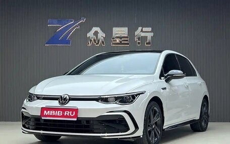 Volkswagen Golf VIII, 2021 год, 2 070 007 рублей, 1 фотография